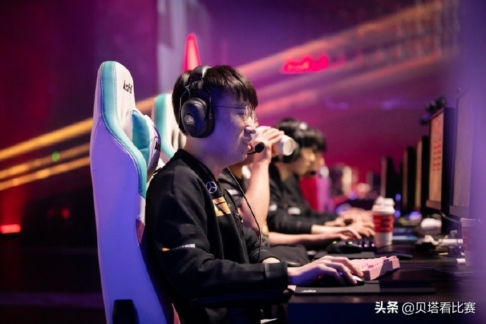 t一直被